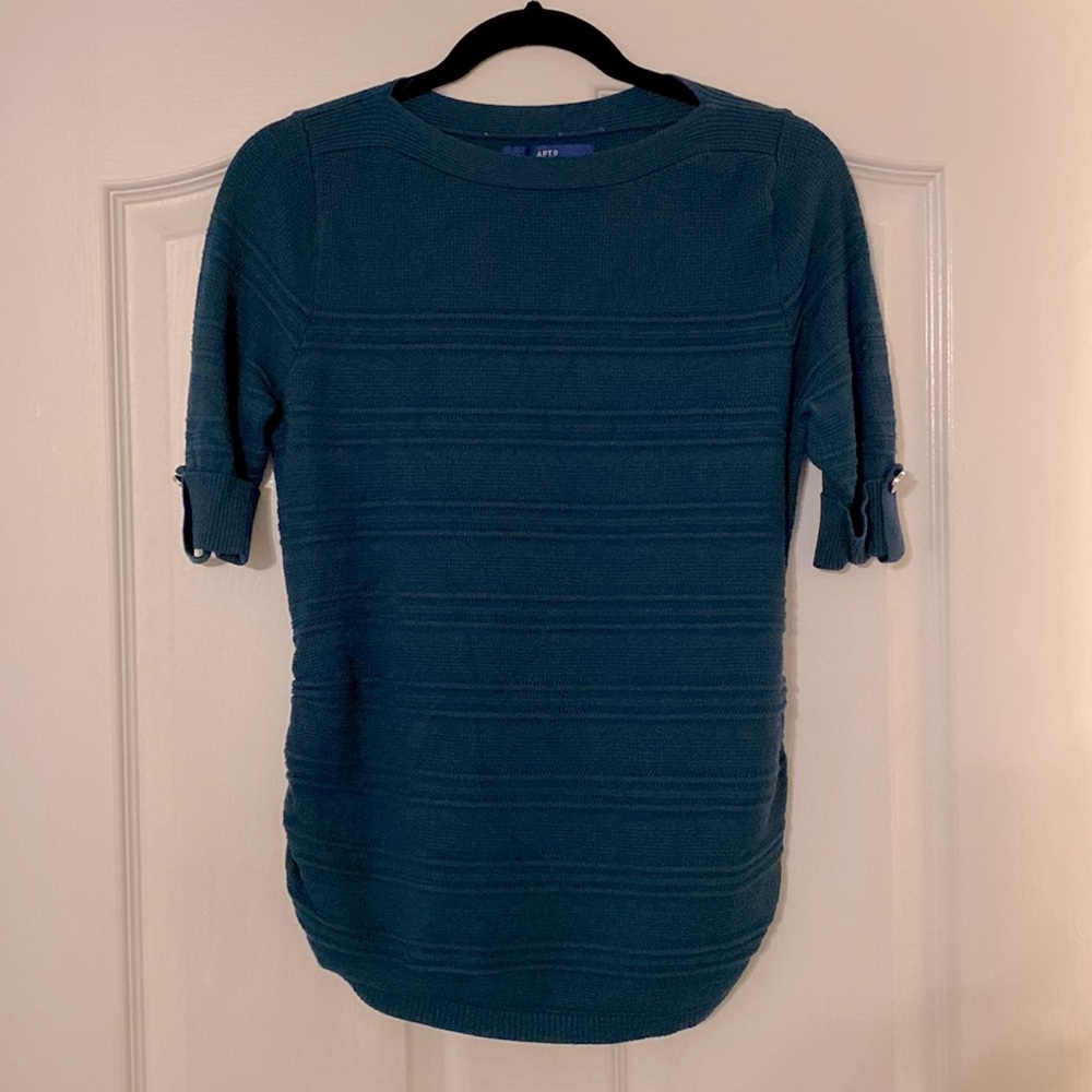 Cute sweater with textured striping